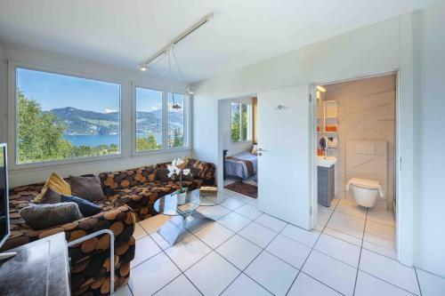 Villa Ysara, 7 Bedroom Pool Villa With Lake Lucerne View