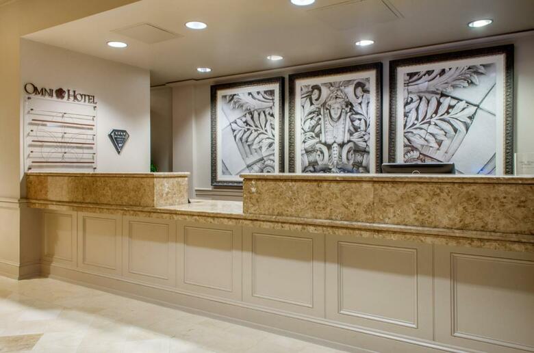 Wyndham Riverfront New Orleans Hotel