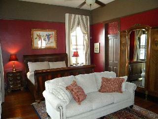 Bed & Breakfast Maison De Macarty
