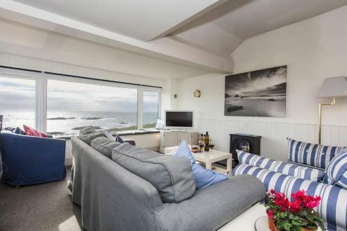 Headlands-2 Bed-sea View Apartment-trearddur Bay