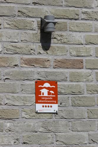Maneschijn****
