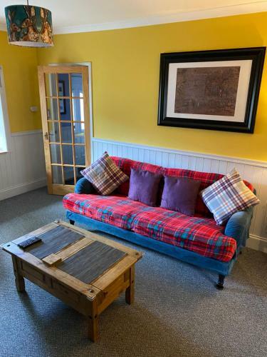 Holly Cottage