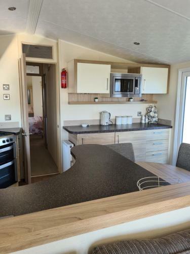 6 The Cresent,trefulan Park,devonshire Drive,tenby ,pembrokeshire