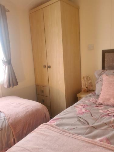 6 The Cresent,trefulan Park,devonshire Drive,tenby ,pembrokeshire