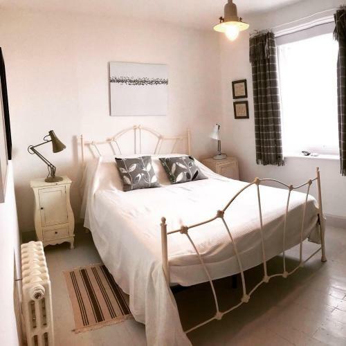 7 Coastguard Cottages, Jury?s Gap, Camber Sands