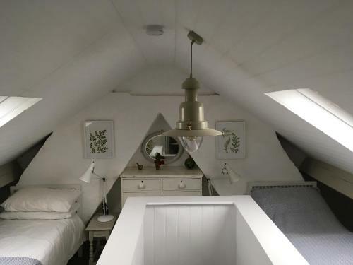 7 Coastguard Cottages, Jury?s Gap, Camber Sands