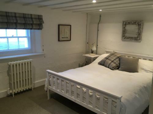 7 Coastguard Cottages, Jury?s Gap, Camber Sands