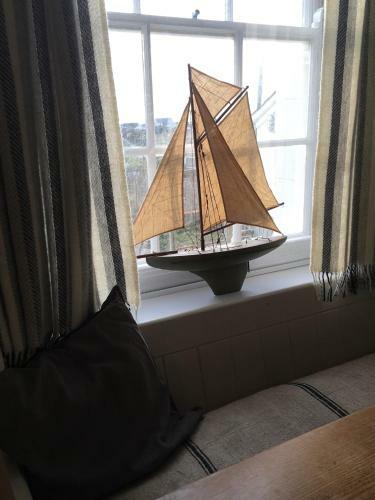 7 Coastguard Cottages, Jury?s Gap, Camber Sands