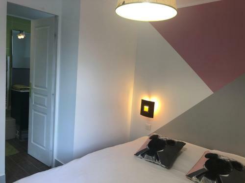 Bed & Breakfast Chambres D'h�tes Poirier Bazin