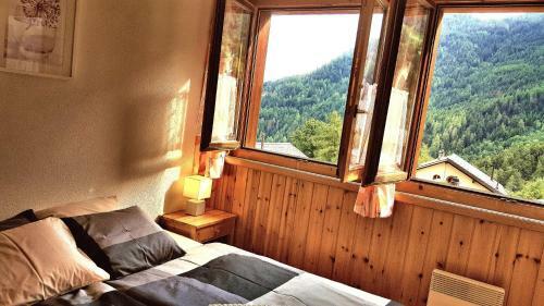 Le Petit Chalet - Nice Wallis View