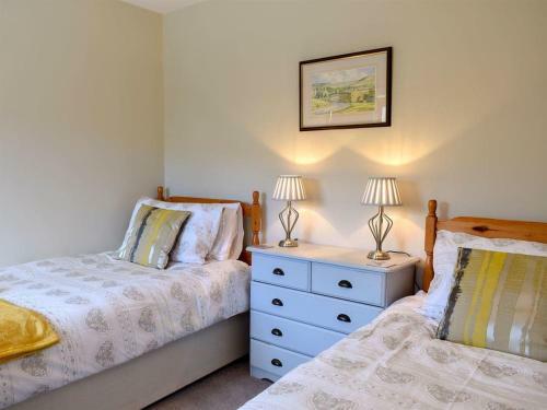 2 Swallowholm Cottages