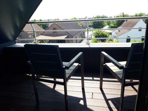 Apartamento Duplex Met Zwembad Neoportus