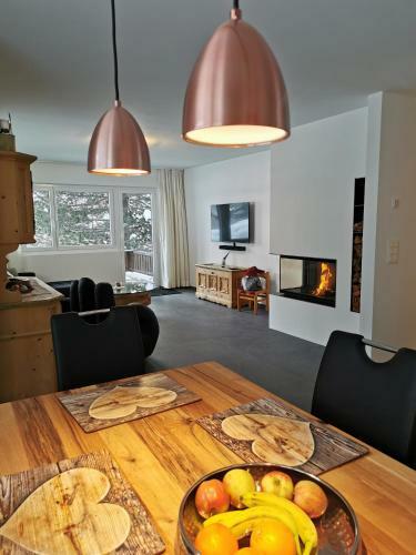 Apartamento Ferienwohnung Pontresina - Chesa Andrea - Gartensitzplatz