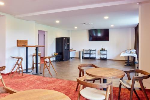 Hotel Hertz