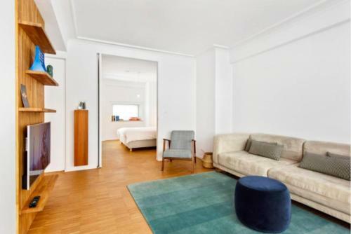 Bright And Stylish Apartment Next To The Sea!