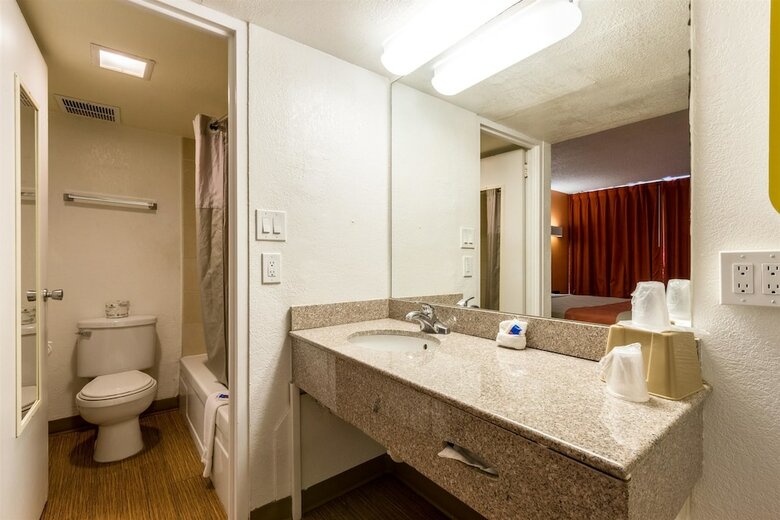 Motel 6 Glendale