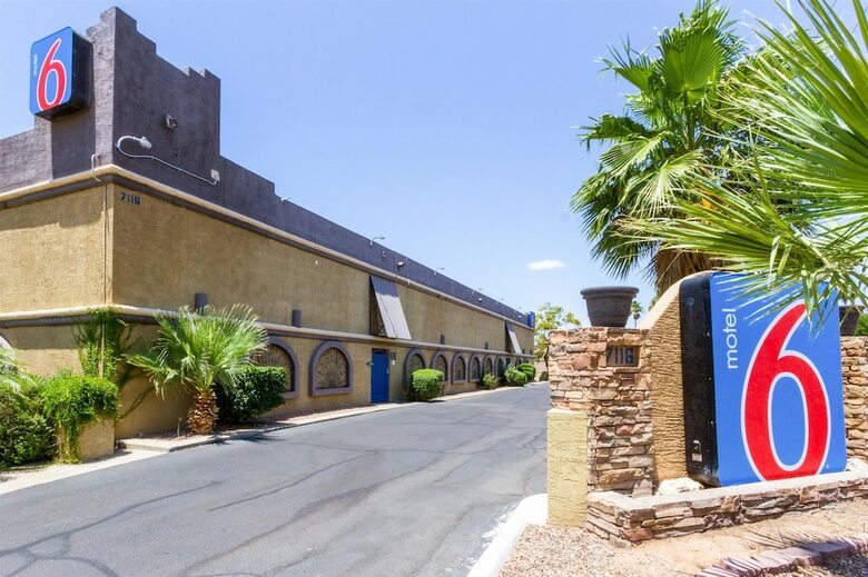 Motel 6 Glendale
