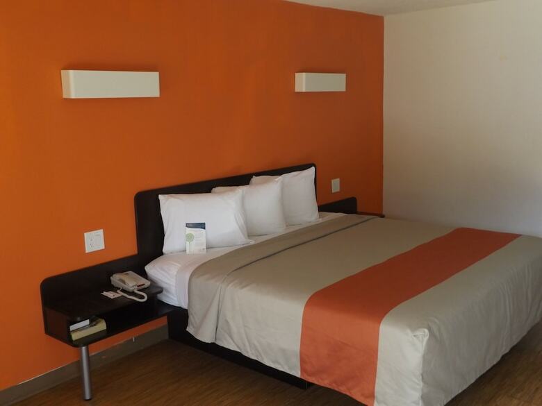 Motel 6 Glendale