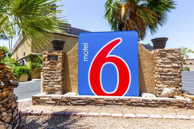 Motel 6 Glendale