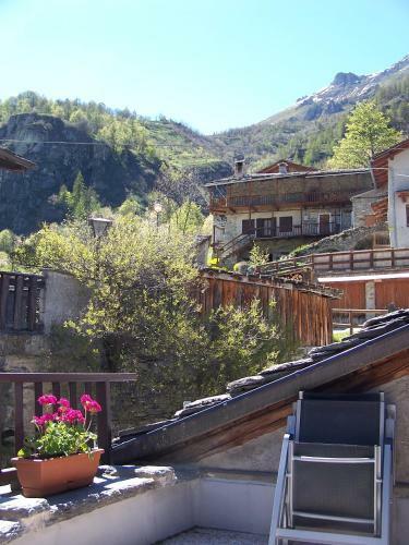 Hotel Locanda Degli Elfi E Ristorante Mascha Parpaja