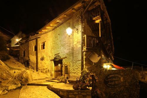 Hotel Locanda Degli Elfi E Ristorante Mascha Parpaja