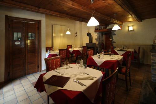 Hotel Locanda Degli Elfi E Ristorante Mascha Parpaja