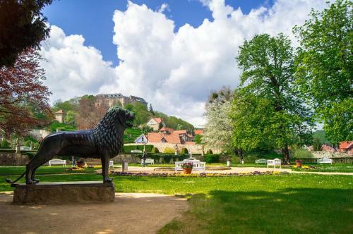 "kleinstes Haus Von Blankenburg" Urlaub In Einem Einzigartigen Baudenkmal
