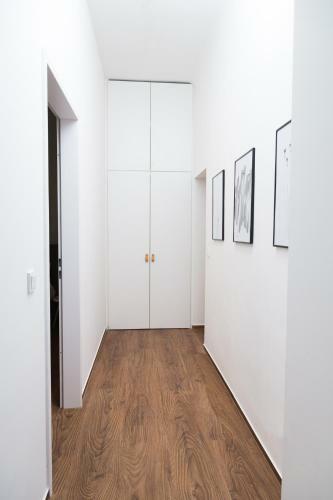 Upper Westside - 3 Bedroom Interior Designed Apartment By Bensimon Apartments