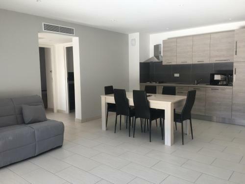 Aparthotel Les Aliz�s