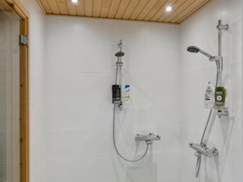 Holiday Home M�nnikk�