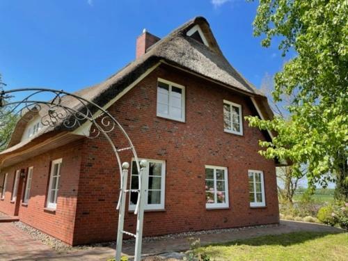 Reetdachhaus Eiderblick