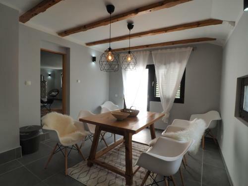 Villa House Sara