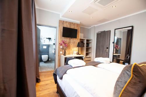 Elens Hotel