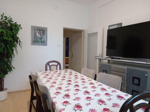 Sleeping Rooms Apartment