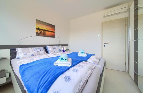 Apartamento Villa Helines*****