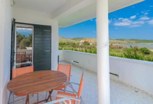 Apartments Blue Skies - 30 M From The Sea