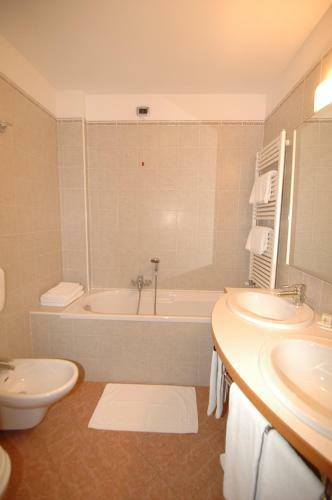 Family Hotel Adriana