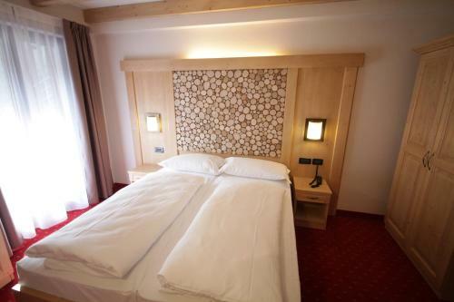 Hostal Hotel Garni Minigolf