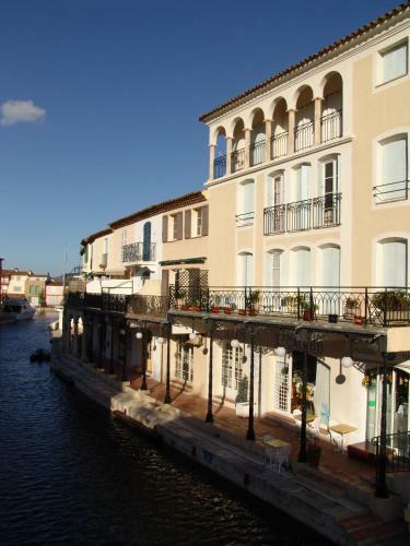 Bj Riviera