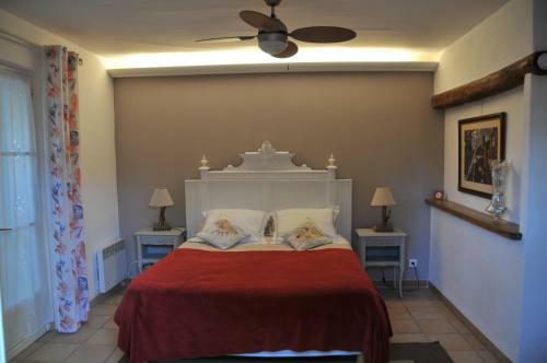 Bed & Breakfast Bastide De L'avelan