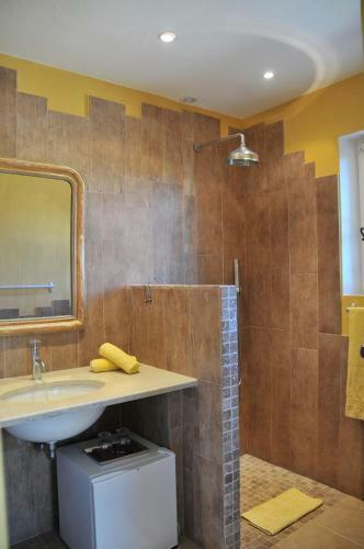 Bed & Breakfast Bastide De L'avelan