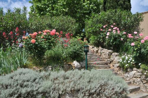 Bed & Breakfast Bastide De L'avelan