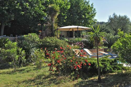 Bed & Breakfast Bastide De L'avelan