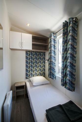 Holiday Marina Resort