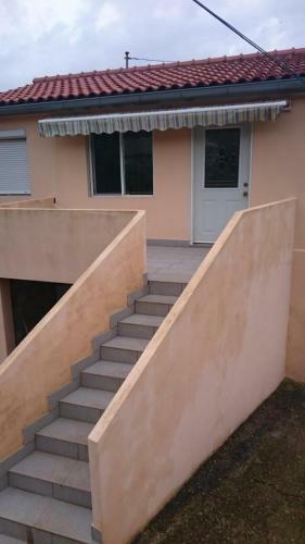 Apartamento Holiday House Near The See