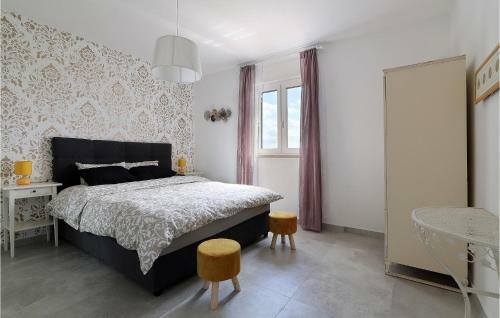 Awesome Home In Lupoglav With 4 Bedrooms