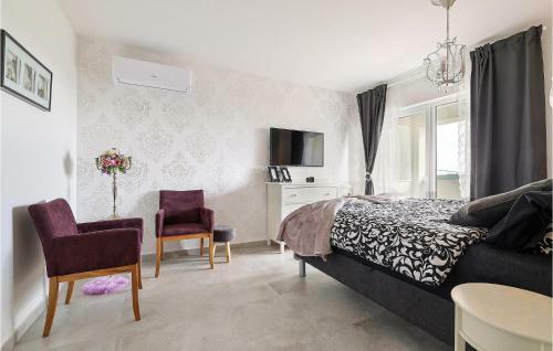 Awesome Home In Lupoglav With 4 Bedrooms