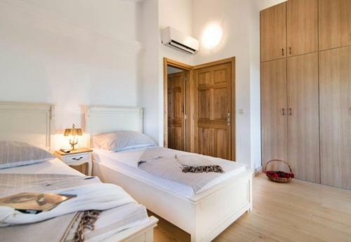 Villa Nar
