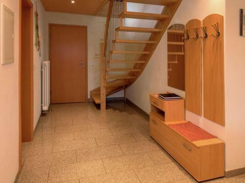 Luxurious Farmhouse Near Forest In M�hlenbach