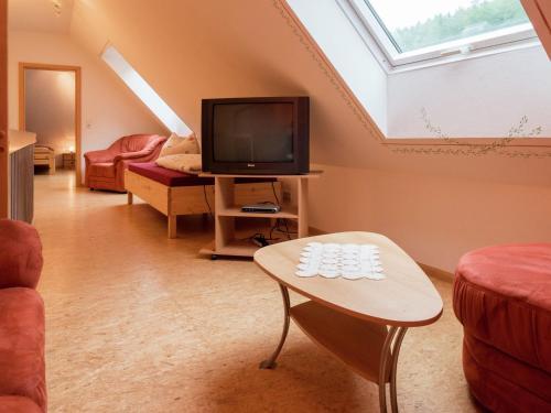 Luxurious Farmhouse Near Forest In M�hlenbach